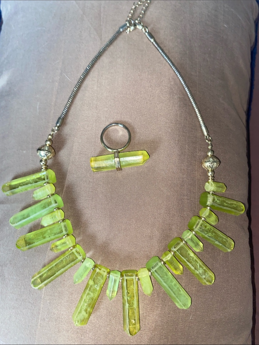 Vintage Expressions Green Crystal Spike Necklace and Ring Set size 8 ring
